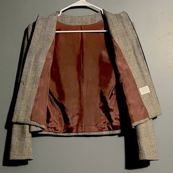 Beautiful Boston Traveller Blazer - Picture 3 of 6